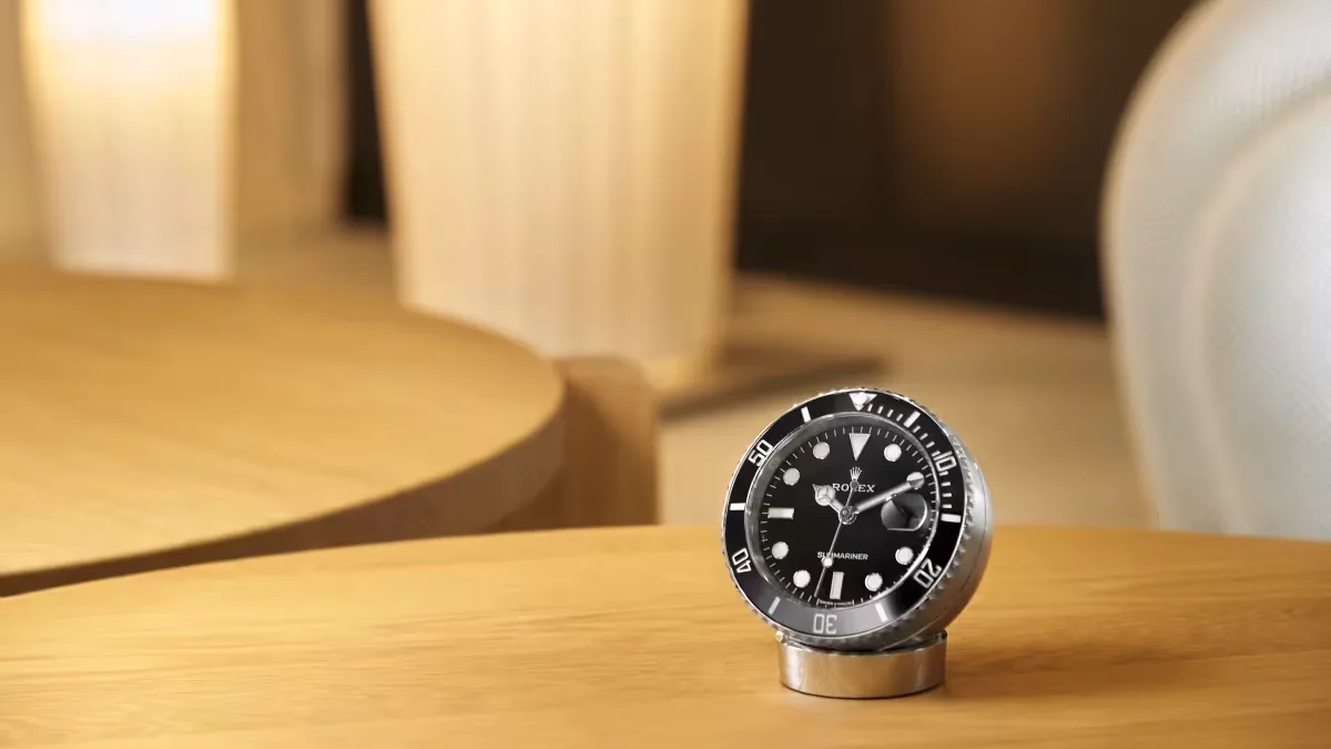 Premium Over $7,000! Why Rolex Submariner Date Desk Clock Outshines Watches as the New Auction Favorite?